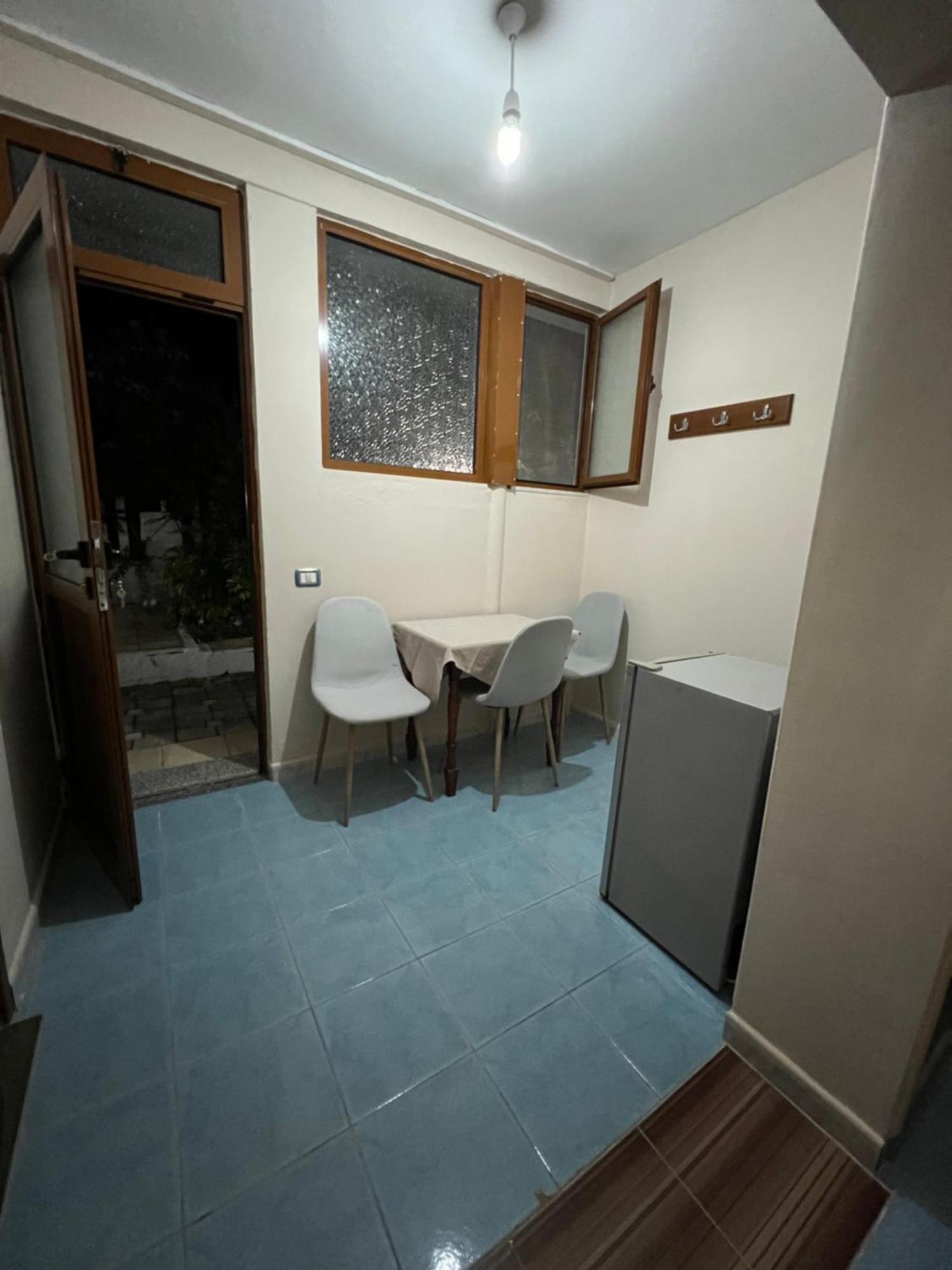 Bruno Rooms Vlorë 외부 사진